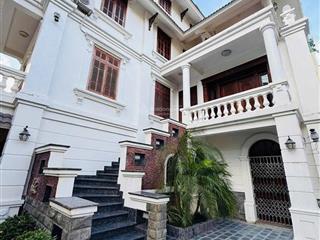 Cần bán biệt thự lê hồng phong