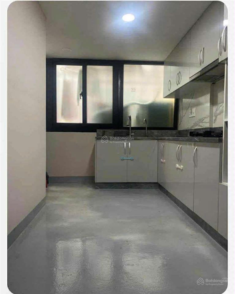 Căn hộ 2pn tại trung tâm q.3 giá 2,7 tỷ, sẵn phòng chỉ cần xách vali vào ở ngay