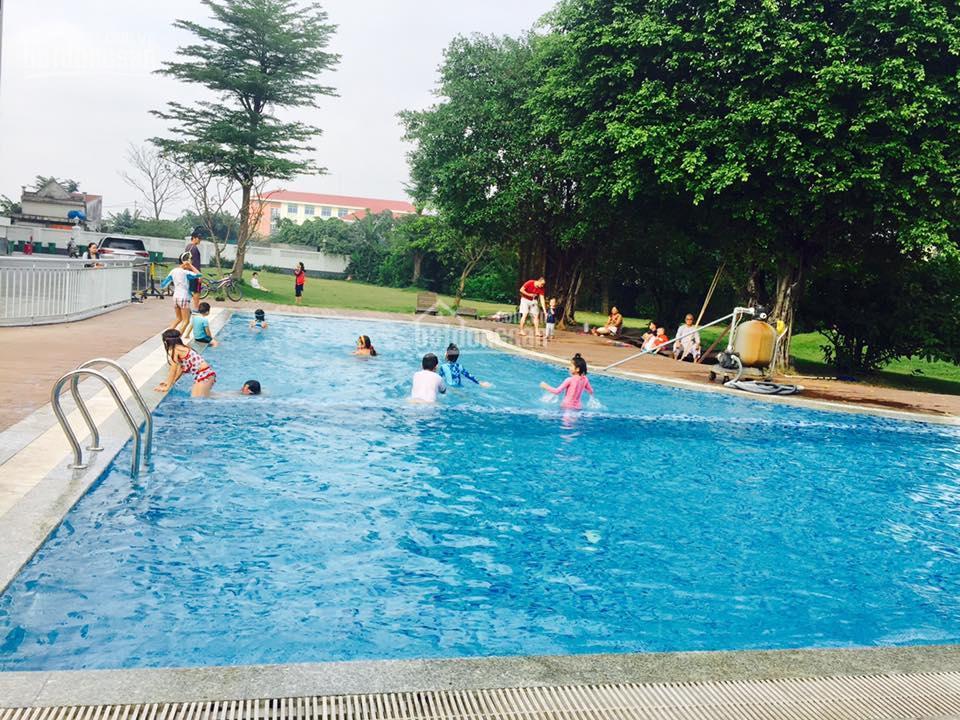 Căn hộ gần full nội thất, 64m2, 2 pn, 2wc, 1 pk & bếp cc dream home 8 triệu/th
