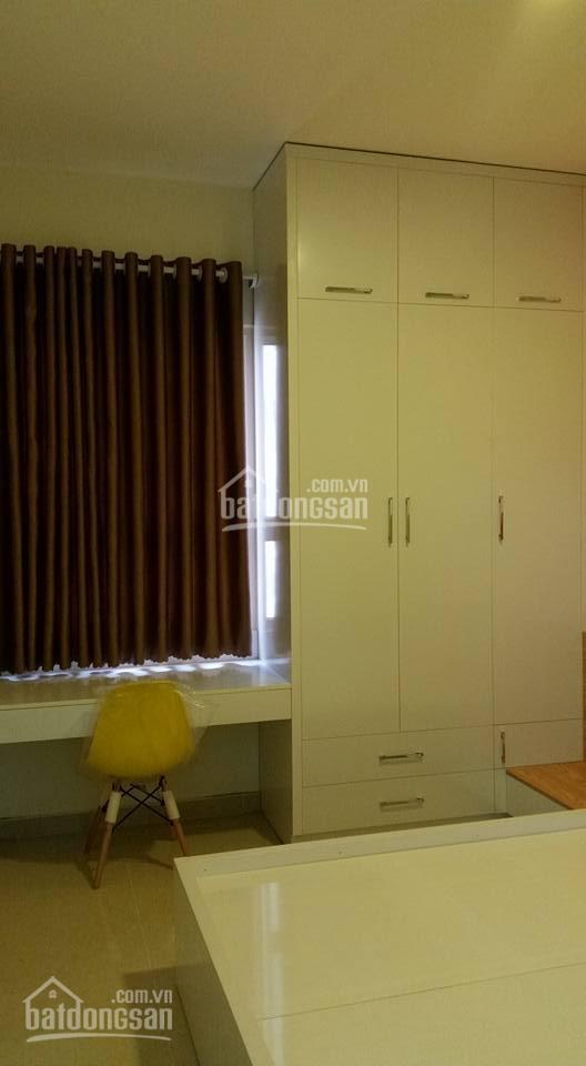 Căn hộ gần full nội thất, 64m2, 2 pn, 2wc, 1 pk & bếp cc dream home 8 triệu/th