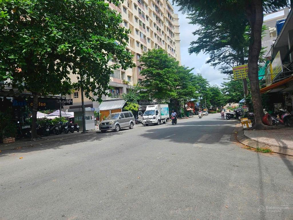Bán shophouse chung cư khang gia gò vấp đường phan huy ích, p14, gò vấp dt 132m2 có 1 lầu