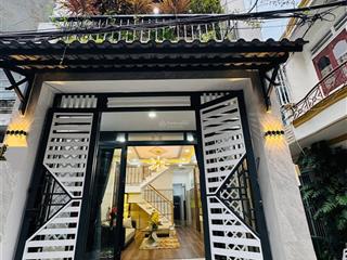 Quá rẻ căn nhà 1 trục góc 2 mặt tiền hẻm xe hơi 5m  thuộc đường quang trung gò vấp