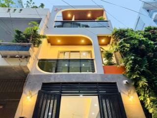 Lên sóng siêu phẩm nhà phố đúc 2 lầu sát mặt tiền gần cityland
đường số 8  p.tth ( p.11  gò vấp