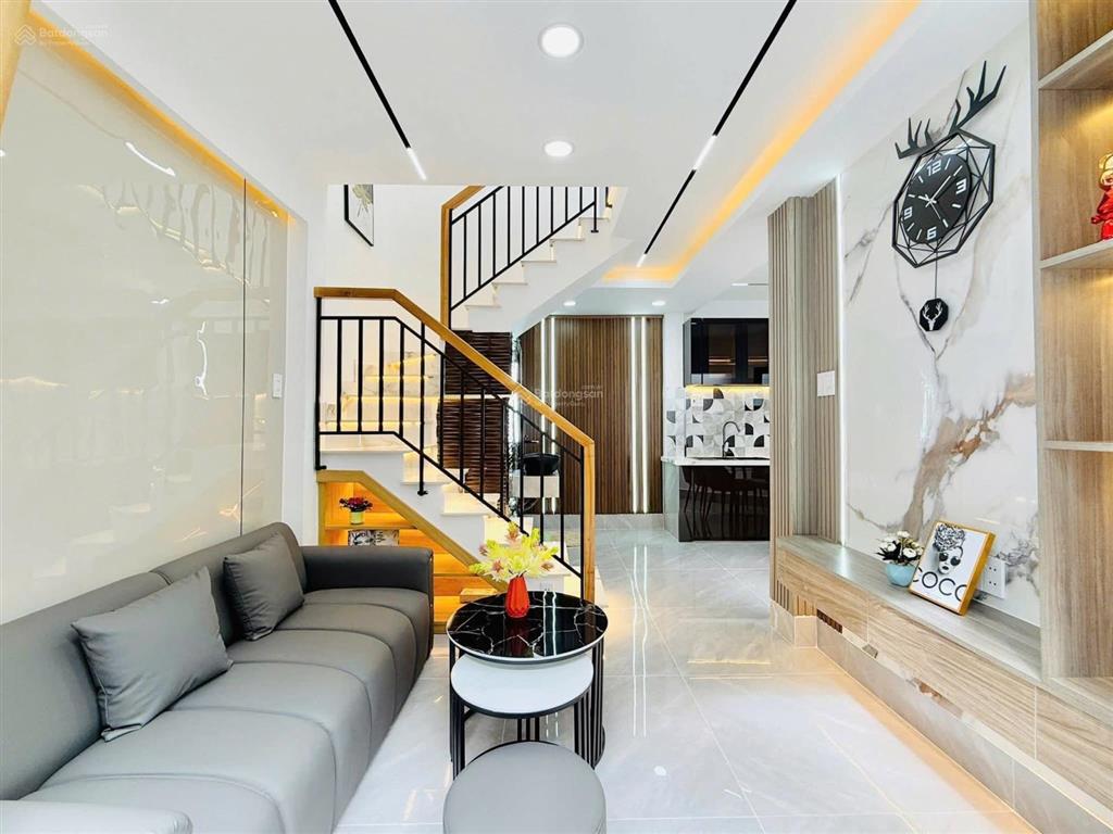 Bán nhà góc 2 mt  sát mặt tiền đường nguyễn duy cung p. 12  gò vấp  hcm. giá bán 3 tỷ 790