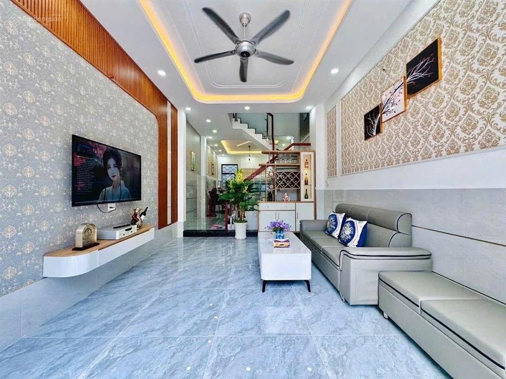 Bán nhà chính chủ đang ở đường phan huy ích f14 gò vấp  4x17 trệt 2 lầu hẻm xe hơi sát siêu thị