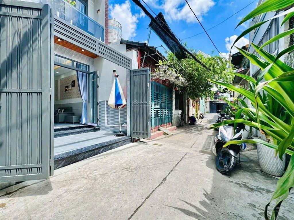 Bán nhà chính chủ đang ở đường phan huy ích f14 gò vấp  4x17 trệt 2 lầu hẻm xe hơi sát siêu thị