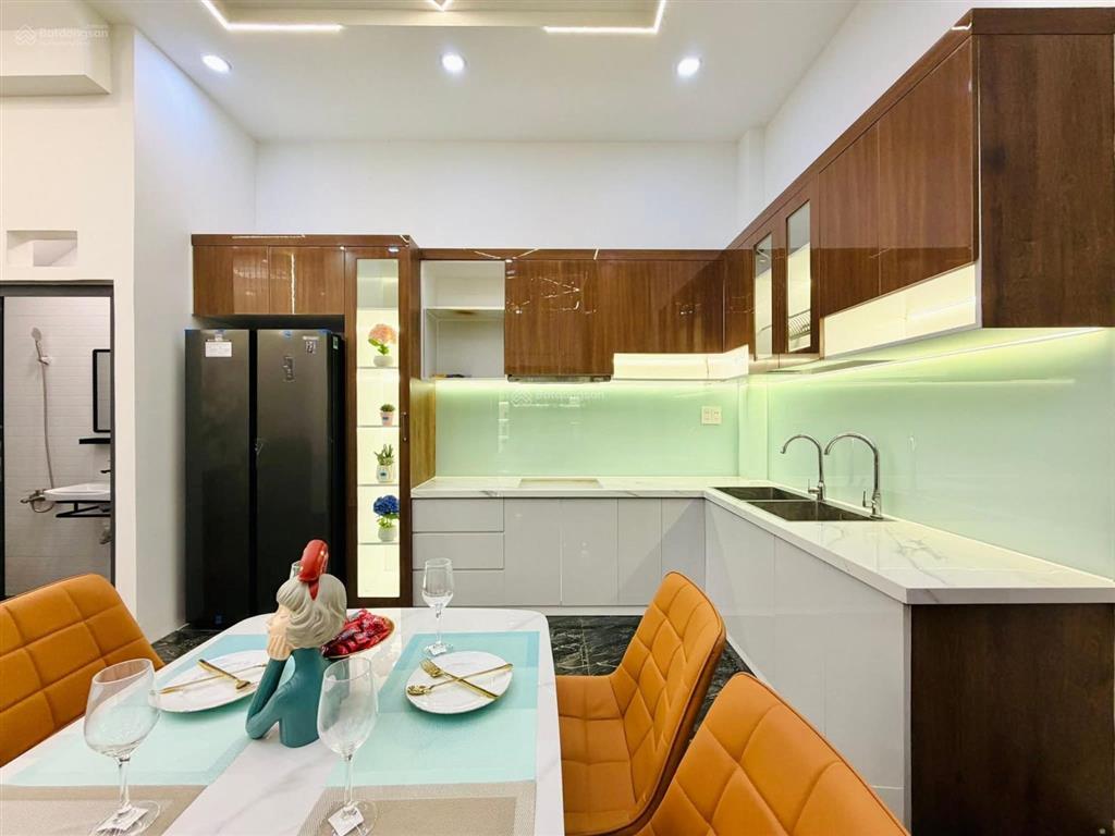 Siêu phẩm nhà phố cực rẻ 4x17m, trệt 3 lầu hẻm xe hơi. đường quang trung  p8  gò vấp