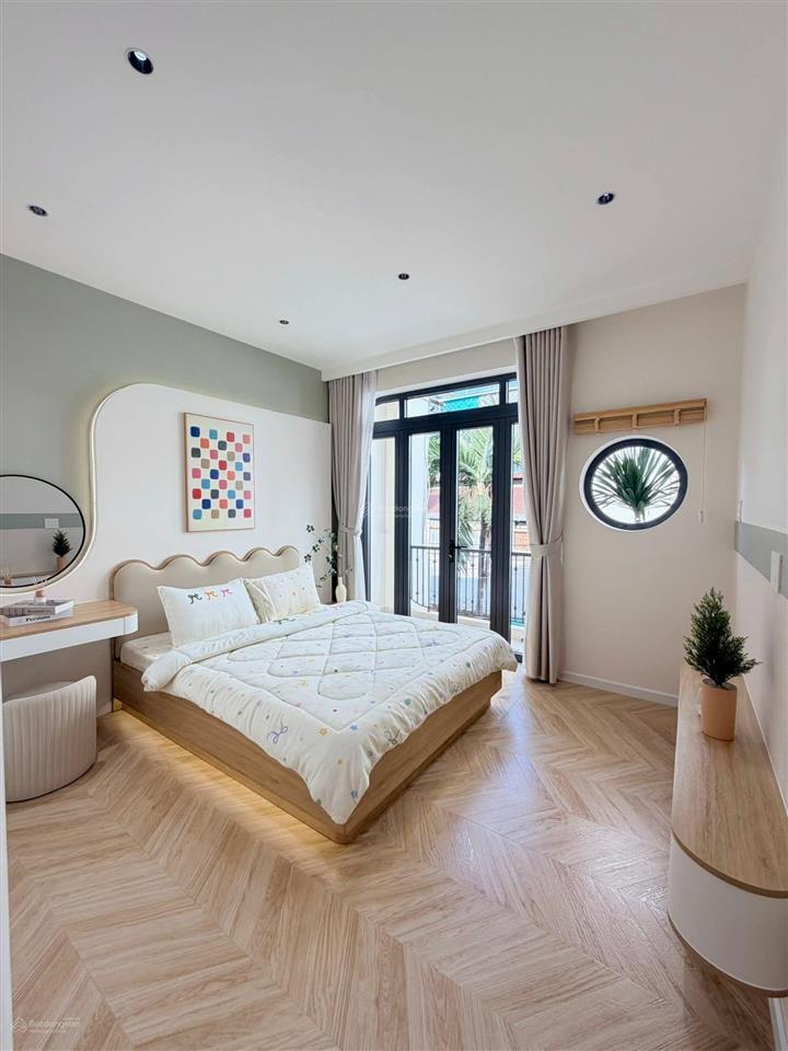 Căn nhà phố đẹp mê ly có 3pn hẻm 1 trục đường phạm văn chiêu  p.tth (p.9gò vấp