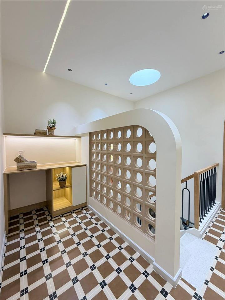 Căn nhà phố đẹp mê ly có 3pn hẻm 1 trục đường phạm văn chiêu  p.tth (p.9gò vấp