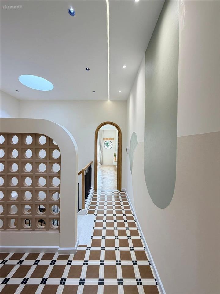 Căn nhà phố đẹp mê ly có 3pn hẻm 1 trục đường phạm văn chiêu  p.tth (p.9gò vấp