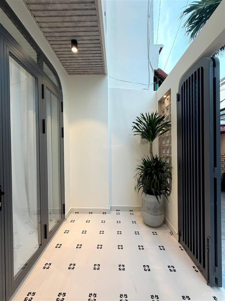 Căn nhà phố đẹp mê ly có 3pn hẻm 1 trục đường phạm văn chiêu  p.tth (p.9gò vấp