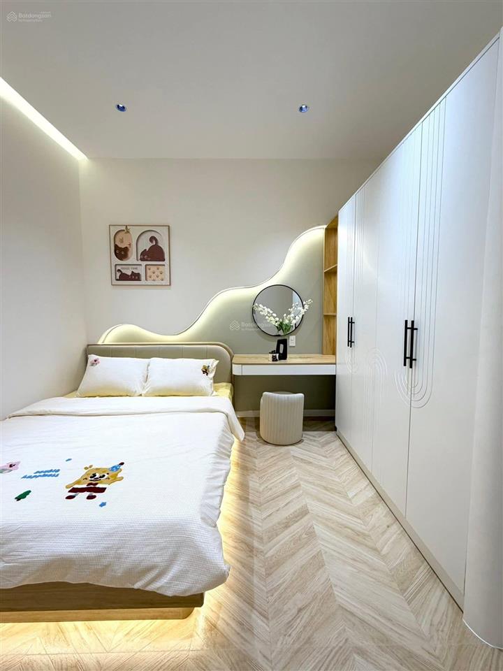 Căn nhà phố đẹp mê ly có 3pn hẻm 1 trục đường phạm văn chiêu  p.tth (p.9gò vấp