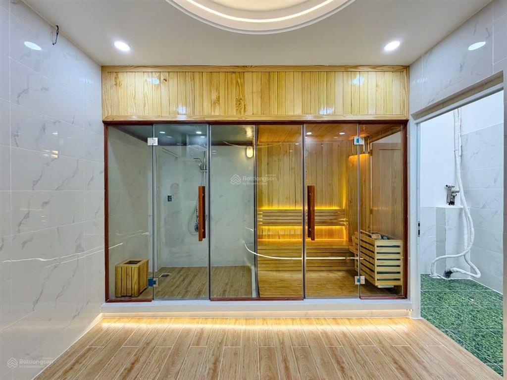 Nhà mặt tiền hẻm 1 trục gần trường học đường quang trung p8 gò vấp, 4x18m, trệt 3 lầu hẻm thông 8m