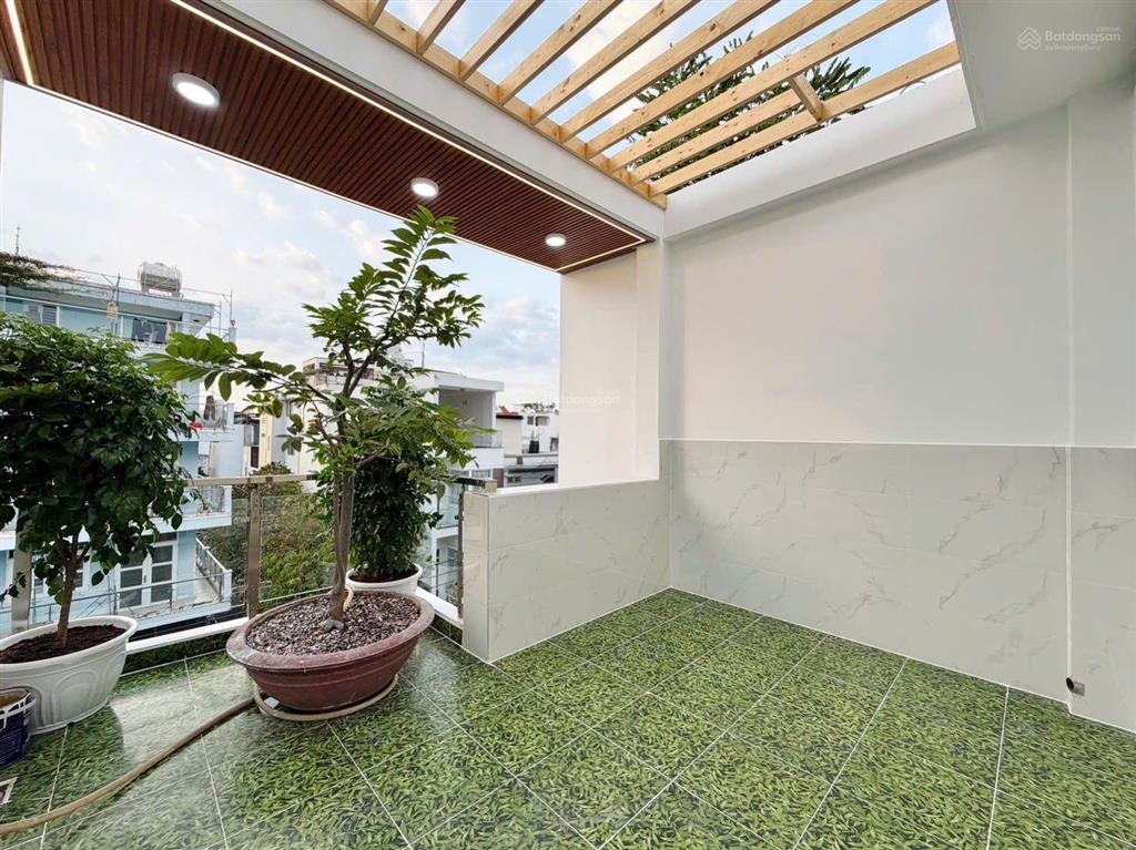 Nhà mặt tiền hẻm 1 trục gần trường học đường quang trung p8 gò vấp, 4x18m, trệt 3 lầu hẻm thông 8m