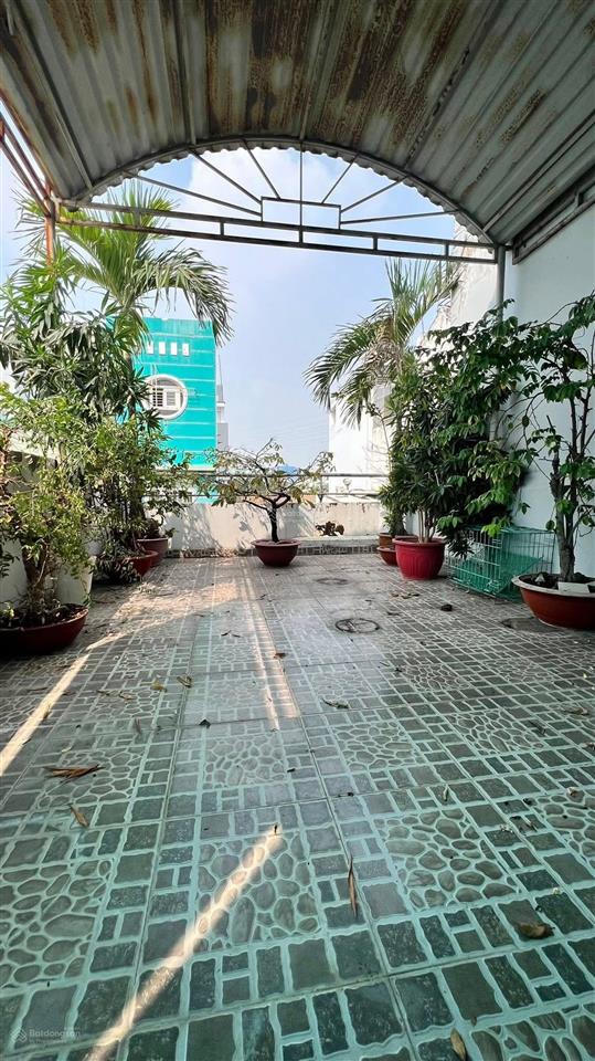 Đường số 21 quang trung p.8 gò vấp  nhà hẻm xe hơi 5m trước nhà.
 ngay mercedes  quang trung