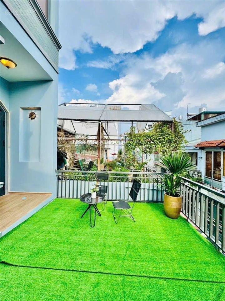 Nhà rẻ đẹp hẻm xe hơi sát ga t3  chợ tân sơn đường nguyễn tư giản f12 gò vấp 4x17 trệt 2 lầu 4pn