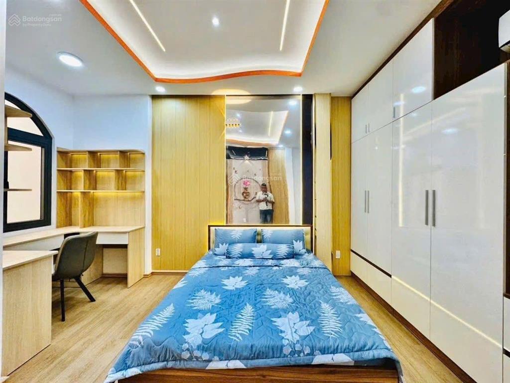 Nhà rẻ đẹp hẻm xe hơi sát ga t3  chợ tân sơn đường nguyễn tư giản f12 gò vấp 4x17 trệt 2 lầu 4pn