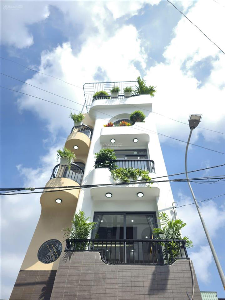 Nhà 1 lửng 3 lầu mặt tiền kinh doanh tl37 full nội thất cao cấp  đường nhựa 12m khu kinh doanh tốt