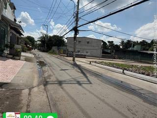 4 lô đất mặt tiền kinh doanh đường tx43 cách hà huy giáp 100m.dt từ 77m2 đến 88m2.có lô góc đẹp .