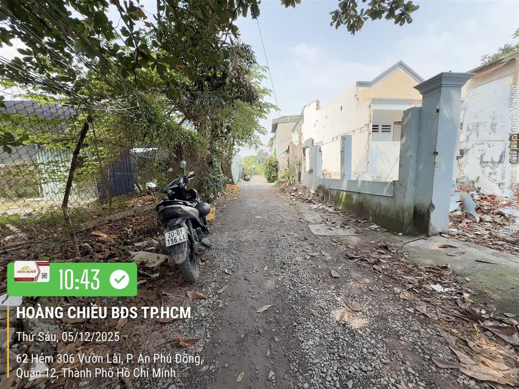 Lô góc 2 mặt tiền hẻm 6m sát cầu sắt an phú đông.dt. 8.33m x 11m  86.5m2 thổ.giá tốt nhất vườn lai