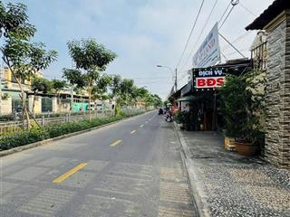 2 lô đất giá tốt sát ngã tư ga. 5m x 20m  97.5m2 hẻm 4m đường tl17 vào 1 trục giá tốt nhất quận 12