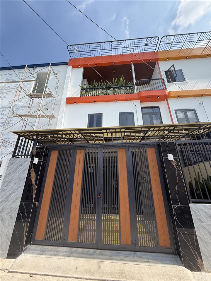 Nhà 2 lầu dt khủng 7m x 10m  hẻm thông 6m ngay chợ minh phát  full nội thất cao cấp. gần gò vấp