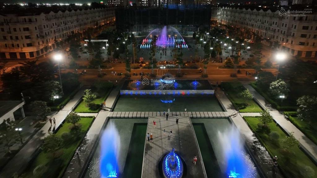 23.9 tỷ! sở hữu ngay nhà phố mặt tiền quảng trường nhạc nước view đẹp tiện kinh doanh kdc cityland