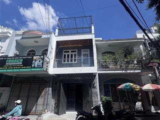 Bán mt đường số 4 f16 2 lầu sân thượng nhà mới 8,69tỷ tl