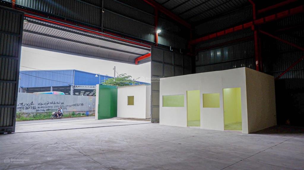 Bán nhà xưởng mặt tiền võ thị thừa an phú đông diện tích 1700m2