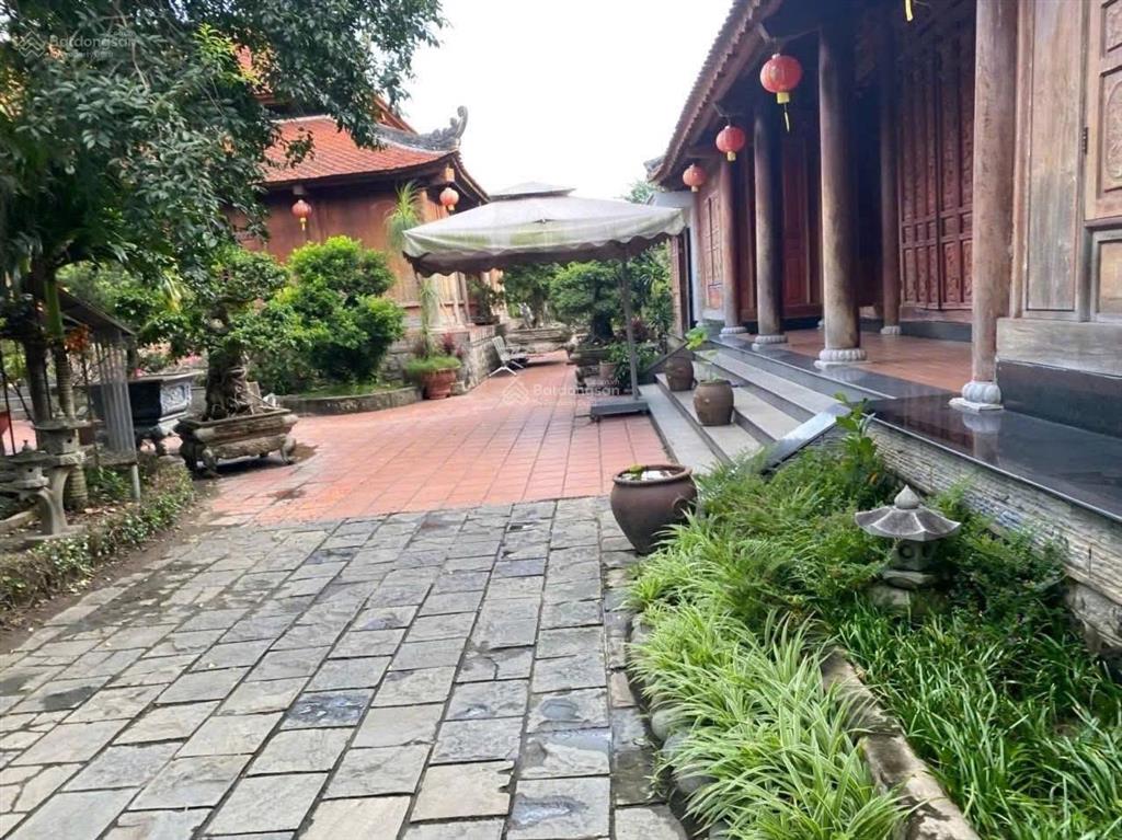 Cần bán khu biệt thự nghỉ dưỡng 3200m2 mặt tiền đường dương công khi