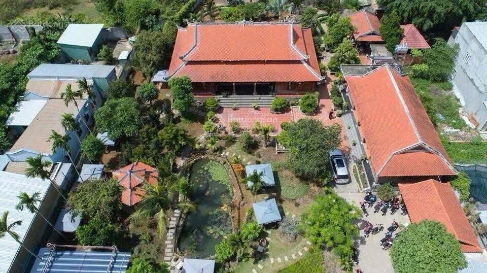 Cần bán khu biệt thự nghỉ dưỡng 3200m2 mặt tiền đường dương công khi