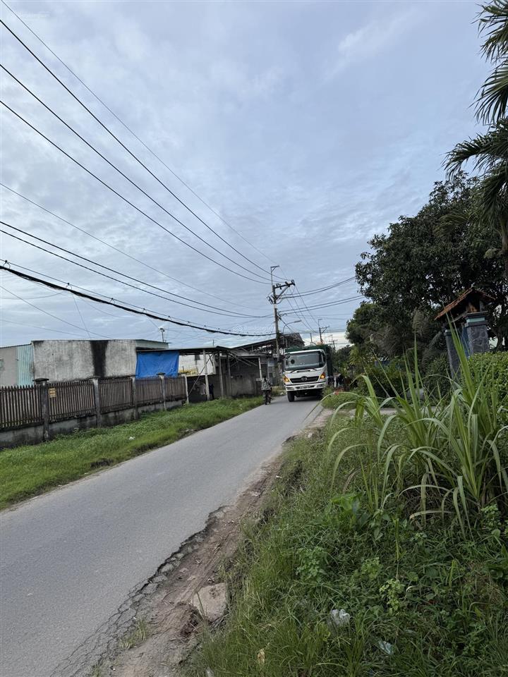 Cấn bán 2400m2 thổ cư tại xã củ chi 15 tỷ thương lượng