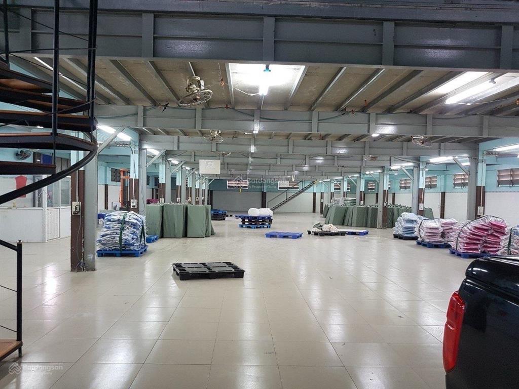 Bán nhà xưởng mặt tiền võ văn bích 33.000m2 đã xây dựng xưởng 6000m2 hoàn công nhà xưởng rồi