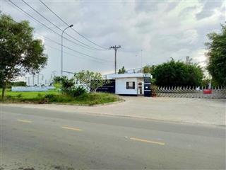 Bán đất có nhà c4 thổ cư 4000m2 mặt tiền tỉnh 15 giá 27,5 tỷ