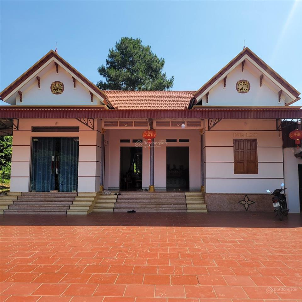 Bán đất có nhà c4 thổ cư 4000m2 mặt tiền tỉnh 15 giá 27,5 tỷ