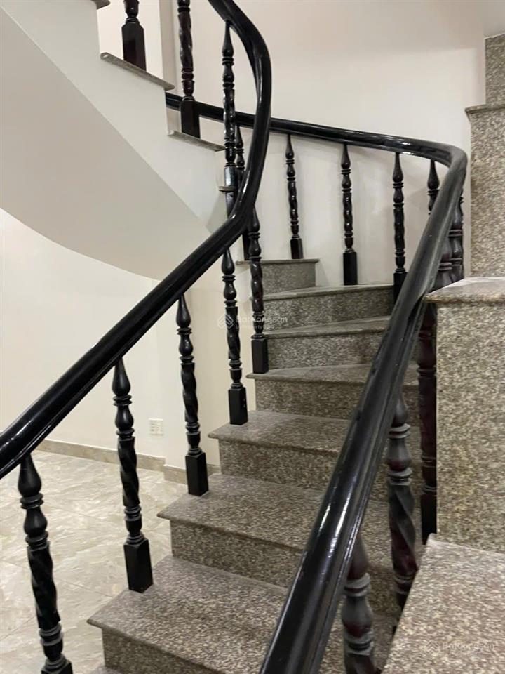 Cần bán gấp căn nhà mặt tiền đường ttn 12, p. tân thới nhất, q.12, dt 4m x 10m, 1 lầu .giá 4 tỷ