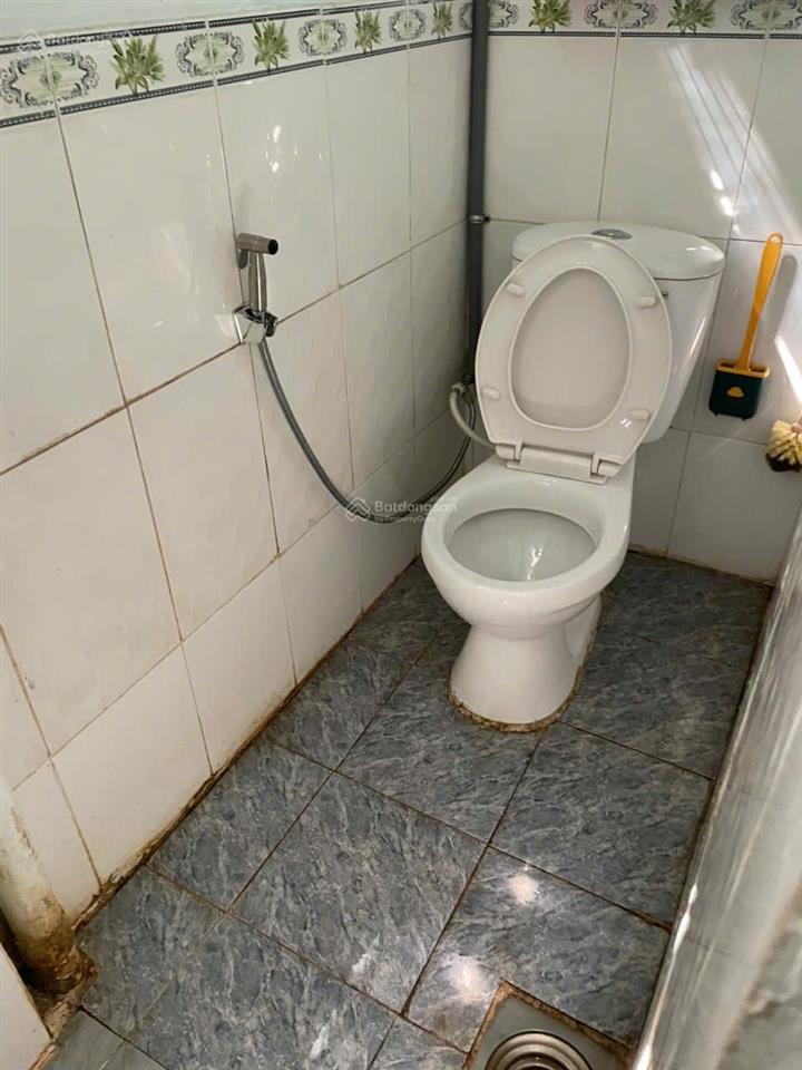 Cần bán gấp căn nhà mặt tiền đường ttn 12, p. tân thới nhất, q.12, dt 4m x 10m, 1 lầu .giá 4 tỷ