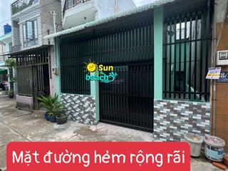 Cho thuê nhà cấp 4 nguyên căn gần chợ ngay hẻm 88/ bùi dương lịch giá 6 tr/tháng 2pn, 1wc