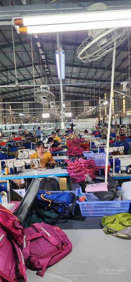 Cho thuê kho xưởng mặt tiền đường nguyễn văn khạ, tân an hội tdt 2600m2 giá rẻ