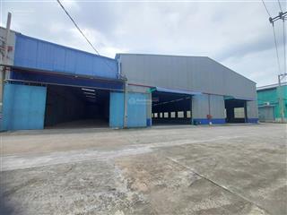 Cho thuê nhà xưởng mặt tiền ql 1a, bến lức long an dtx 7750m2, tdt khuôn viên 14.000m2