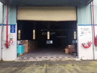 Cho thuê kho xưởng 2.100m2 trong kcn hoàng gia long an