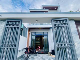 Chị thu đi mỹ bán gấp villa 6x18m mới xây xinh đẹp dọn vào ở ngay giáp cuối hóc môn