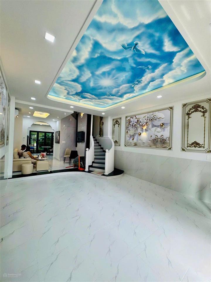 Bán gấp căn nhà luxury full nội thất xã bà điểm, tp hcm, nhà đẹp shr sang tên ngay