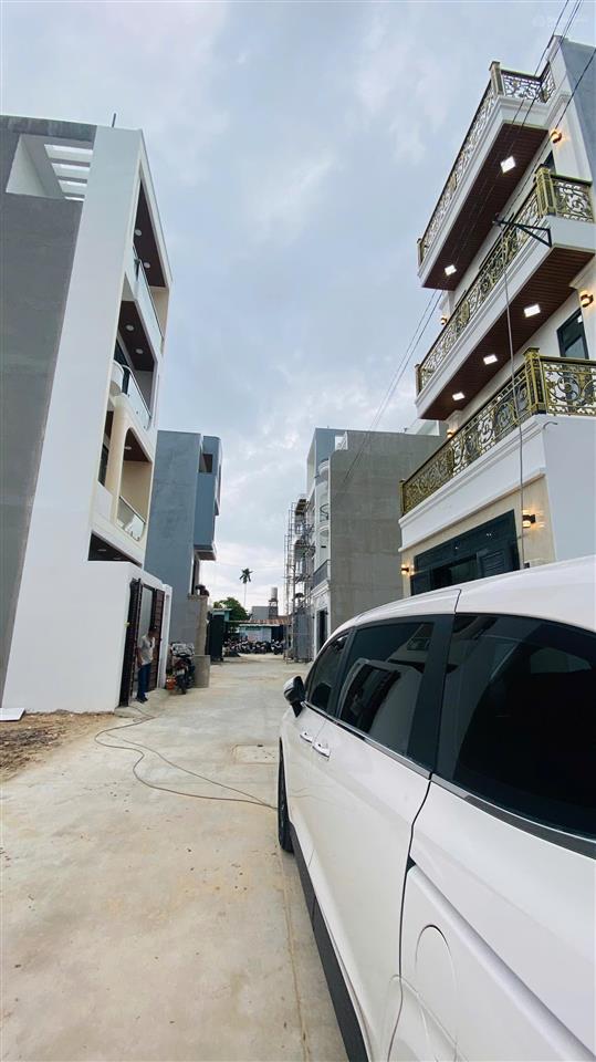 Bán gấp căn nhà luxury full nội thất xã bà điểm, tp hcm, nhà đẹp shr sang tên ngay