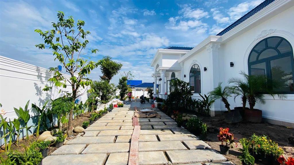 Bán biệt thự xanh nghỉ dưỡng 1.000m² hồ cá vườn trái rau sạch tại nhà