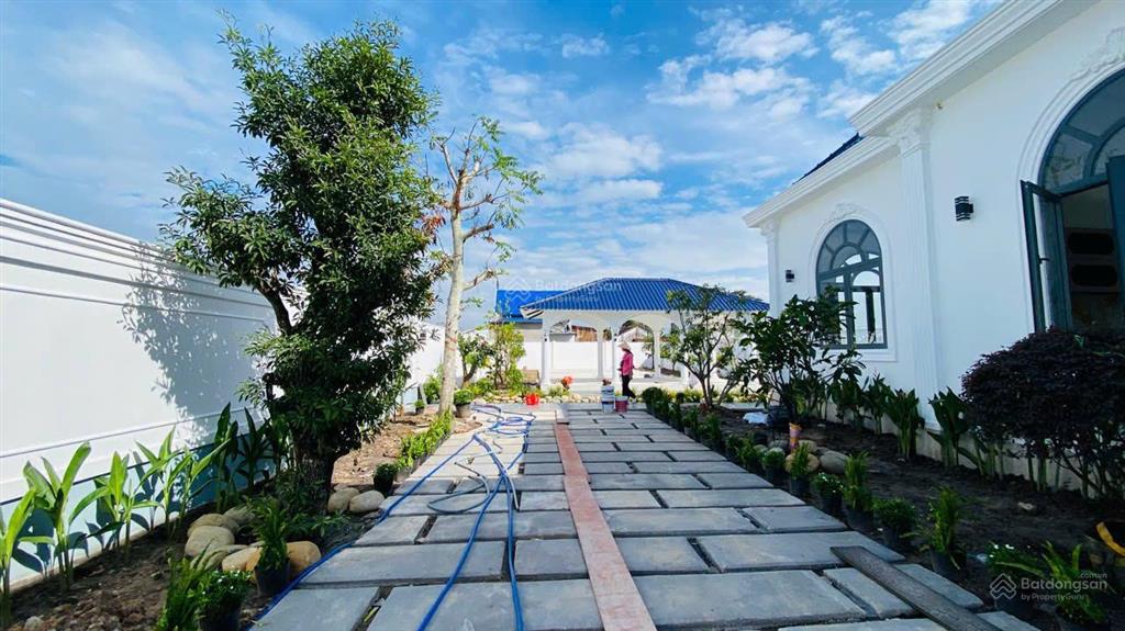 Bán biệt thự xanh nghỉ dưỡng 1.000m² hồ cá vườn trái rau sạch tại nhà