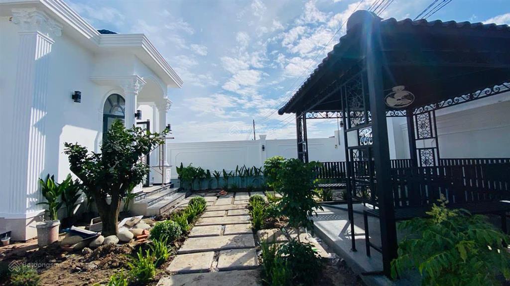 Bán biệt thự xanh nghỉ dưỡng 1.000m² hồ cá vườn trái rau sạch tại nhà