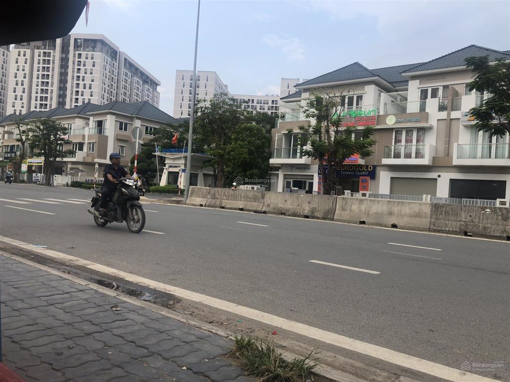 Chính chủ gửi bán căn mặt tiền đường liên phường dự án merita dt 7x20m xây 1 trệt 2 lầu, giá 26 tỷ