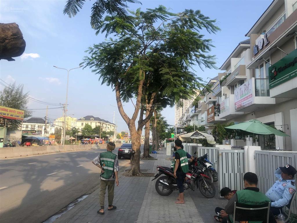 Chính chủ gửi bán căn mặt tiền đường liên phường dự án merita dt 7x20m xây 1 trệt 2 lầu, giá 26 tỷ