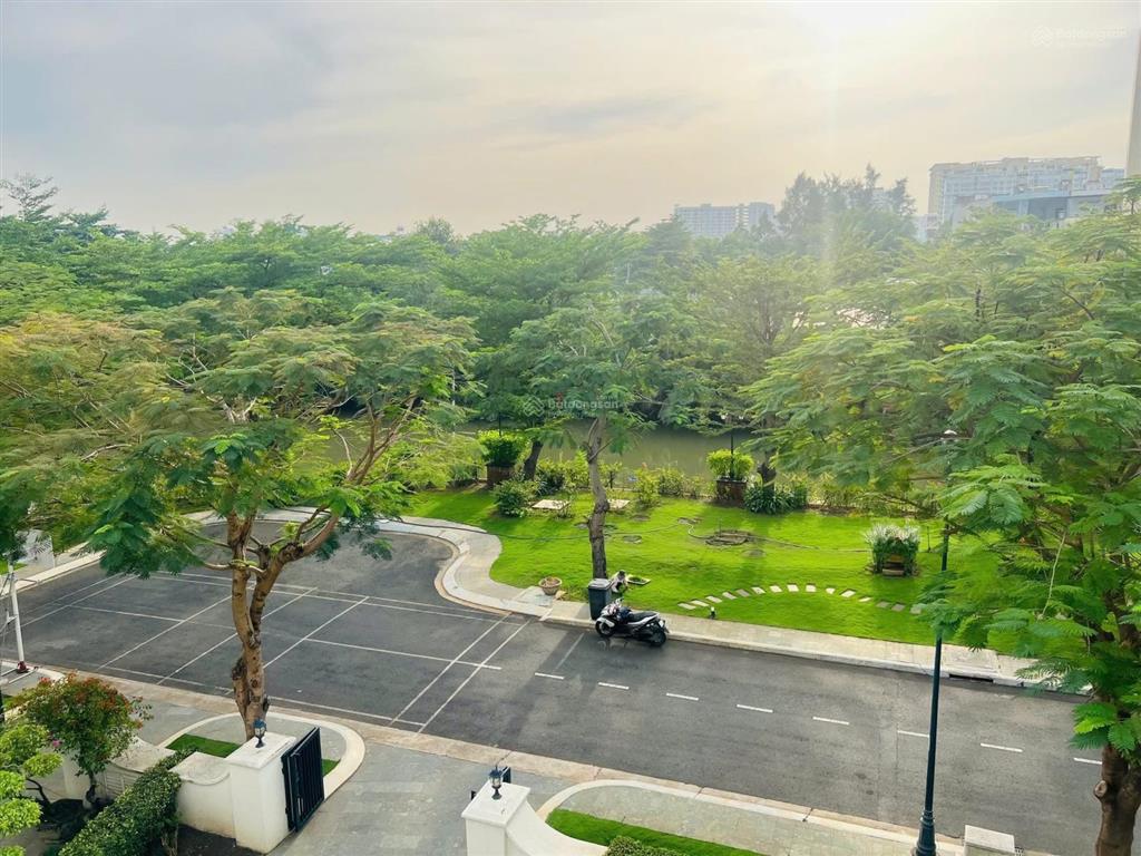 Chính chủ  gửi bán căn, biệt thự đơn lập the venica view sông, dt đất 487m2, xây 1 triệt 2 lầu